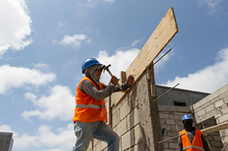 CONSTRUCCIÓN